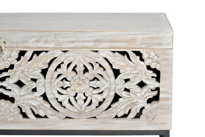 GINER Y COLOMER Coffre en bois de manguier et métal, finition blanc vieilli, ouverture supérieure, 50 x 116 x 40 cm